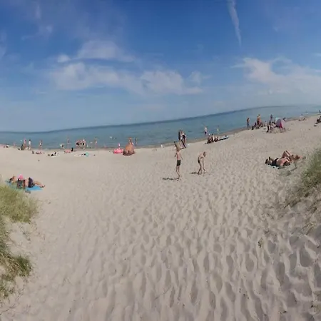 6 Person In Vaeggerlose-by Traum